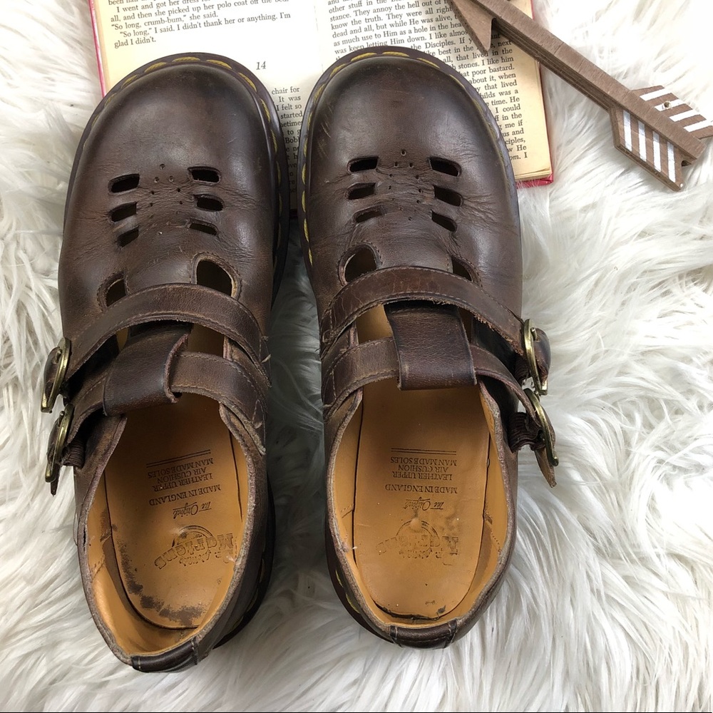 Dr DOC MARTEN Mary Janes Brown Leather 8 Buckle